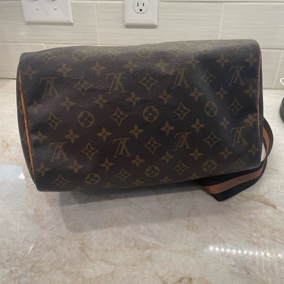 Louis Vuitton Speedy 30, Brown and Tan Crossbody Bag - Picture 5 of 7